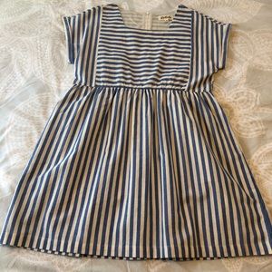 Super cute Listicle Dress